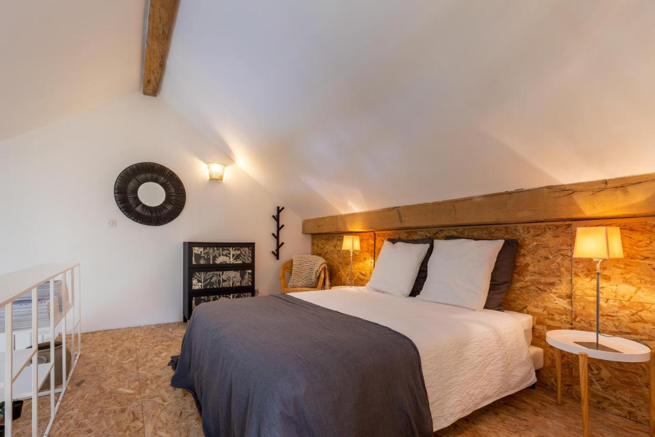 Bed and Breakfast La Burie Saint-Savinien Exterior foto